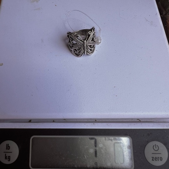 Vintage 925 Silver Butterfly Ring size 6.75 7 grams - Picture 6 of 6